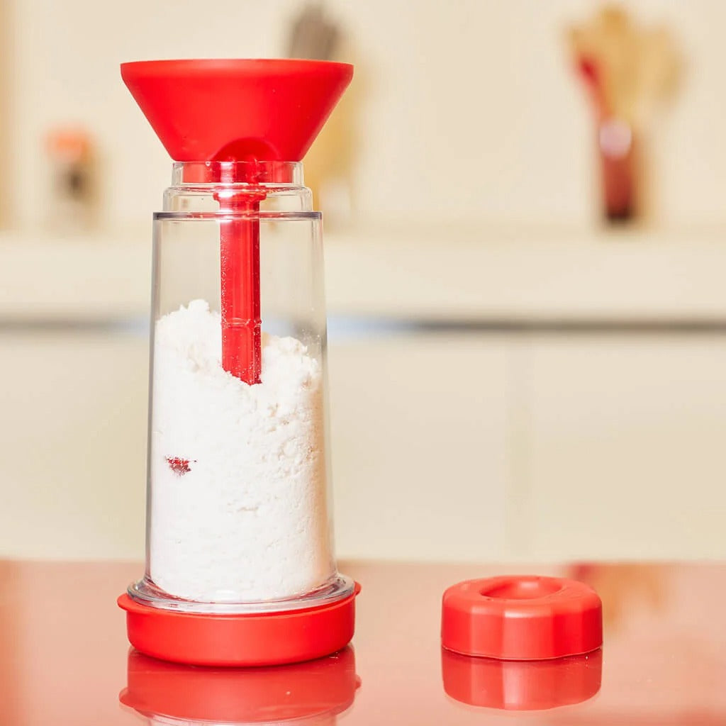 Hand-held Rotation Of Flour Mixer