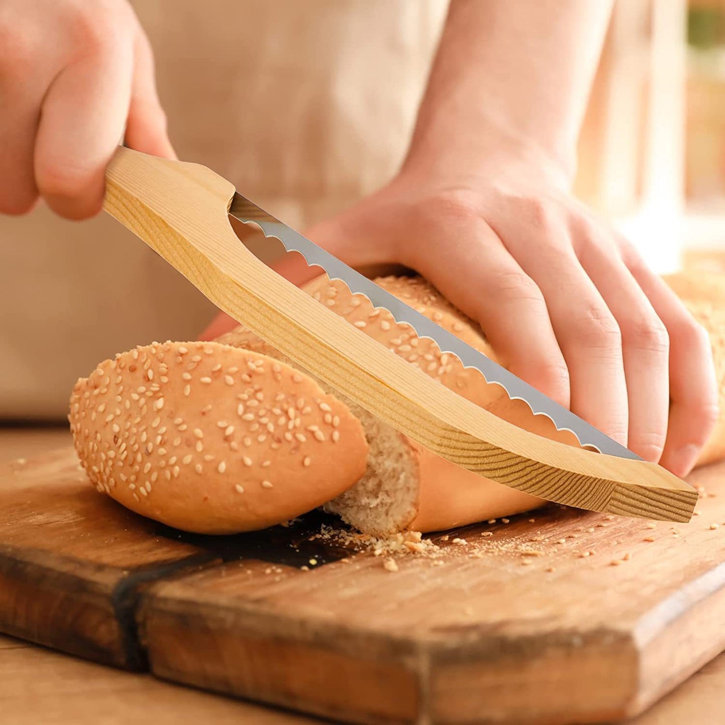 Wooden Bread Slicing Knife With Serrated Teeth